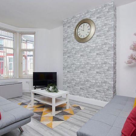 Stylish Blackpool Gem - Great Location! ภายนอก รูปภาพ