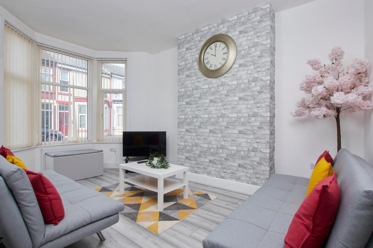 Stylish Blackpool Gem - Great Location! ภายนอก รูปภาพ