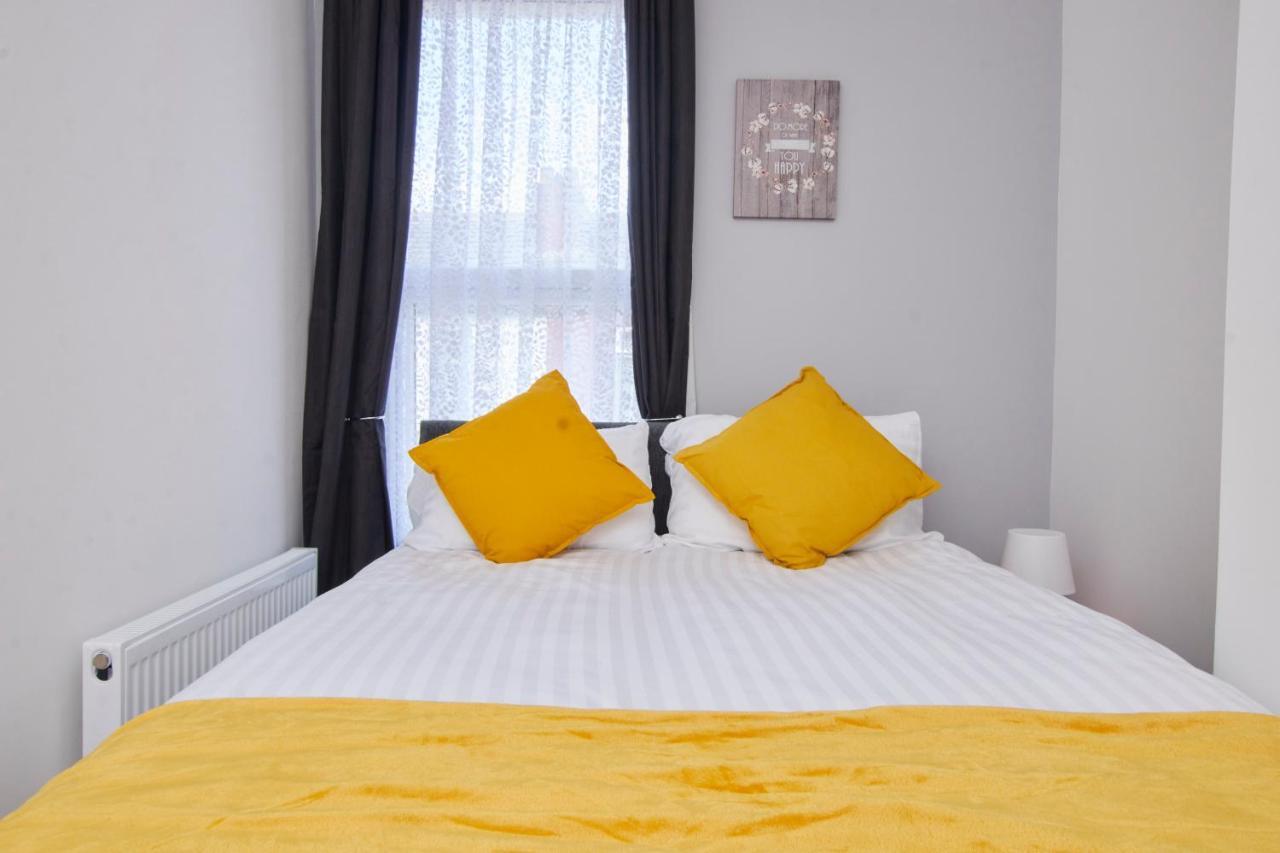 Stylish Blackpool Gem - Great Location! ภายนอก รูปภาพ